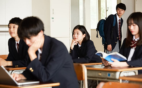 锐满分教育联系电话